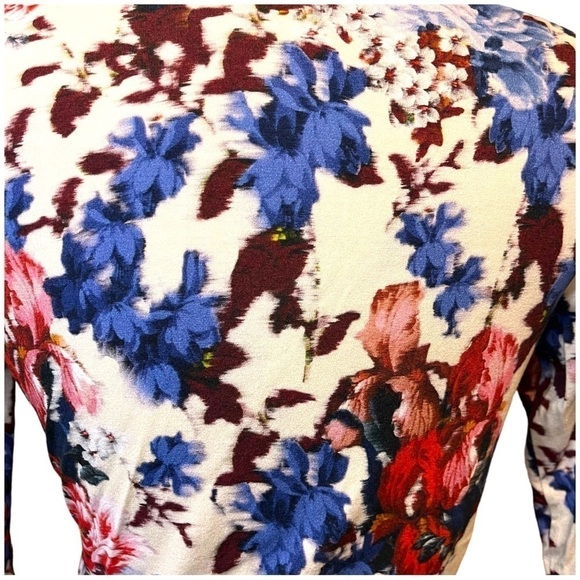Karen Kane Faux Cross Over Jersey Three Quarter Sleeve Floral Top - Picture 8 of 9